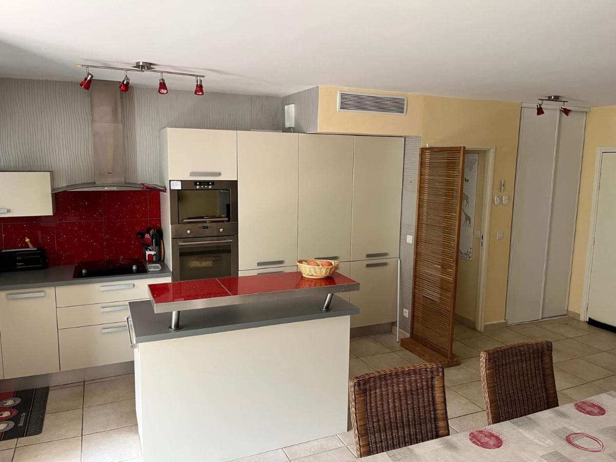 Saint-Raphael, Boulouris, F2 Dans Belle Residence 3 Piscines, Proche Bord De Mer 外观 照片