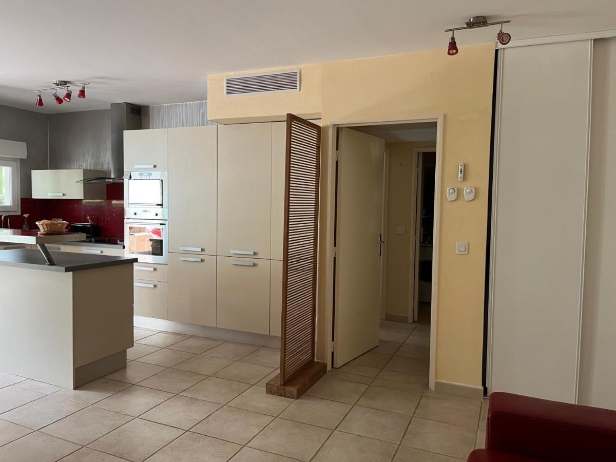 Saint-Raphael, Boulouris, F2 Dans Belle Residence 3 Piscines, Proche Bord De Mer 外观 照片