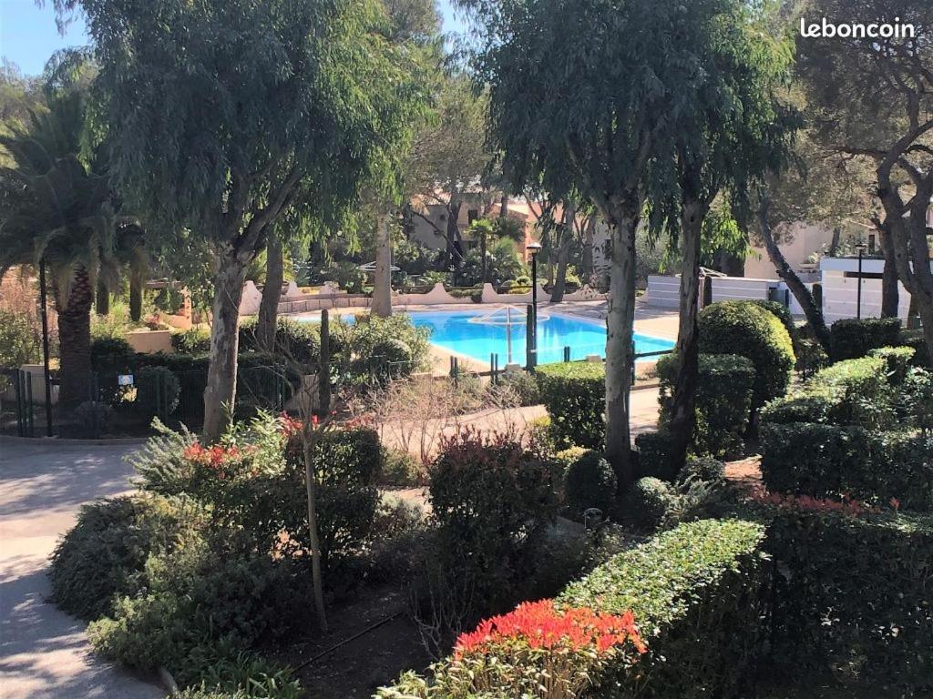 Saint-Raphael, Boulouris, F2 Dans Belle Residence 3 Piscines, Proche Bord De Mer 外观 照片