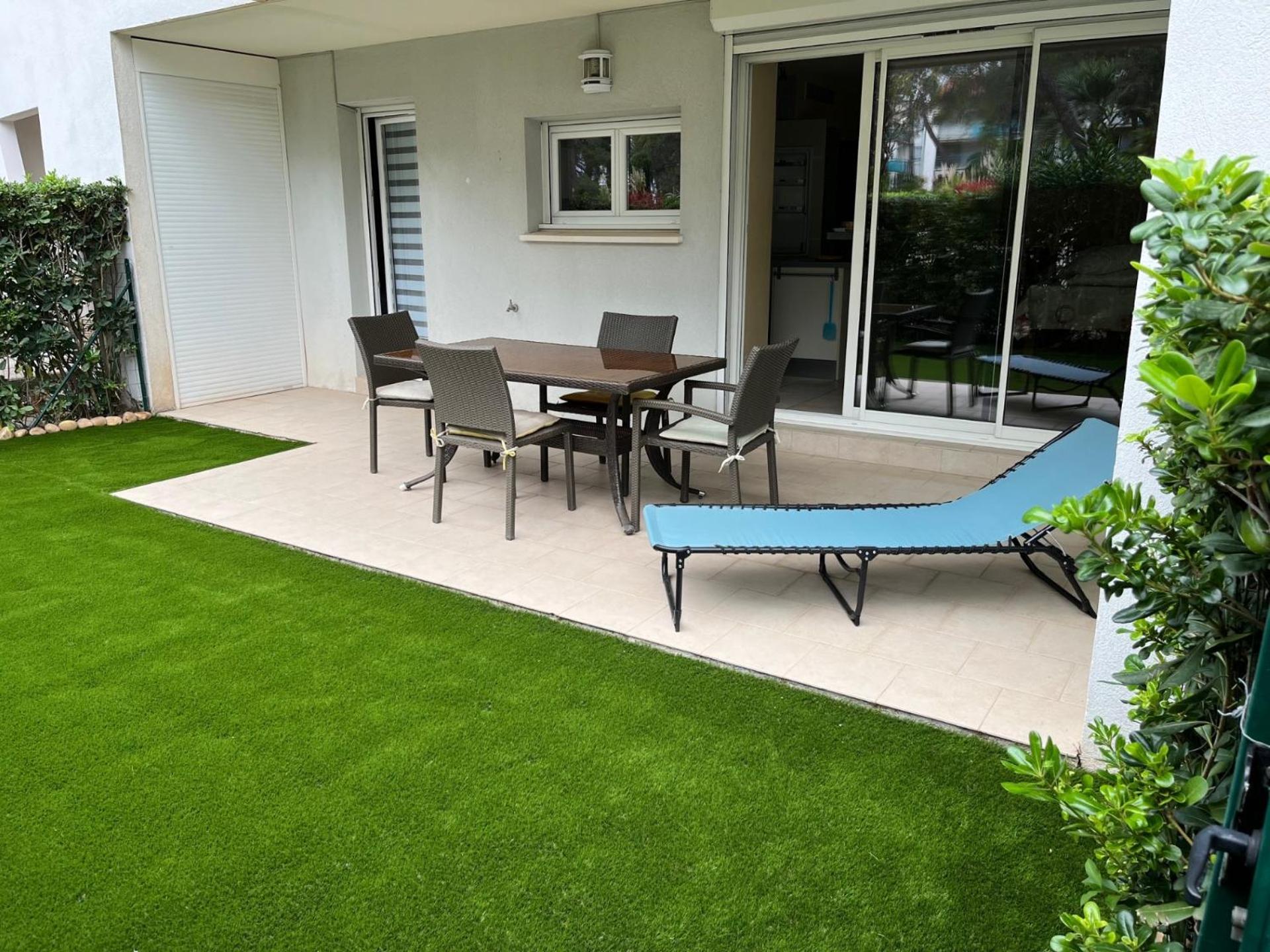 Saint-Raphael, Boulouris, F2 Dans Belle Residence 3 Piscines, Proche Bord De Mer 外观 照片